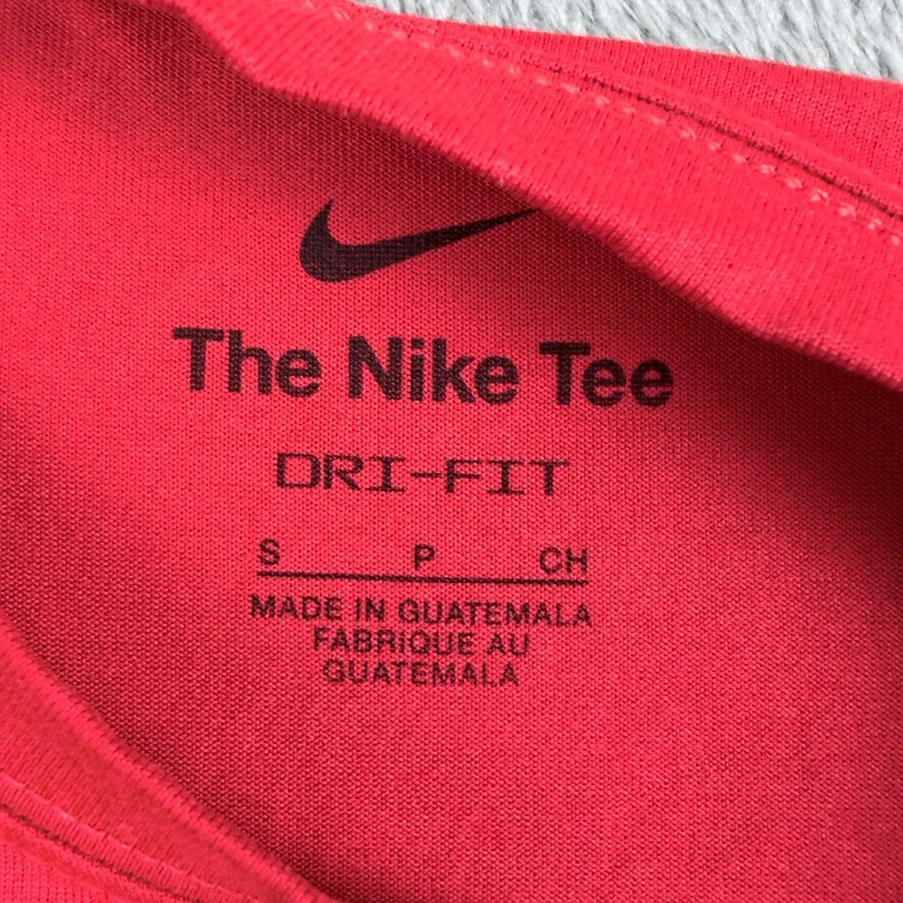 Nike Houston Cougars Basketball Dri-FIT Shirt Mens Small Red M21418 Jumpman Tee